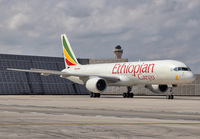 ETHIOPIANCARGO_757-200F_MIA_0219_JP_small.jpg