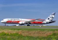ETIHAD_787-9_A6-BLV_CLT_0926_1_JP_small.jpg
