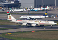 ETIHAD_A340-500_A6-EHD_FRA_1112B_JP_small.jpg