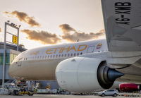 ETIHAD_A350-1000_A6-XWB_JFK_0922_JP_small.jpg