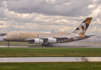 ETIHAD_A380_A6-APA_LHR_0817_1_JP_small.jpg