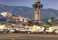 EVAAIR_777-300_B-16722_LAX_1115_23_JP_small.jpg