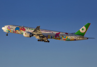 EVAAIR_777-300_B-16722_LAX_1115_31_JP_small.jpg