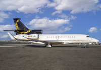 FALCON-7X_HB-JSI_LAX_0912_JP_small.jpg