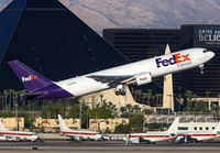 FEDEX_767-300F_N106FE_LAS_1115_2_JP_small1.jpg