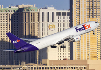 FEDEX_767-300F_N117FE_LAS_0220_5_JP_small.jpg