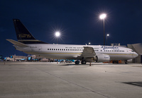 FLAIRAIR_737-400_C-FLDX_MIA_1214_JP_small.jpg