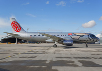 FLYNIKI_A320_OE-LEF_MUC_0214_JP_small1.jpg