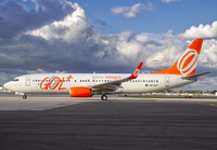 GOL_737-800_PR-GUT_MIA_1014H_JP_small.jpg