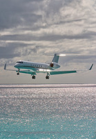 GULFSTREAM4_G550_N636MF_SXM_0215_1_JP_small2.jpg