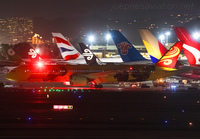 HAINAN_787-9_B-7302_LAX_1117A_6_JP_small1.jpg