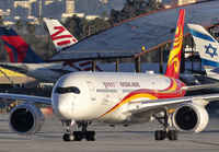 HONGKONGAIRLINES_A350-900_B-LGC_LAX_0119_5_JP_small.jpg