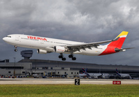 IBERIA_A330-200_EC-LZJ_MIA_1023_3_jP_small.jpg