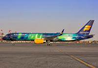 ICELANDAIR_757-200_TF-FIU_EWR_0515AN_JP_small.jpg