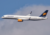 ICELANDAIR_757-200_TF-ISL_JFK_0917_18_JP_small.jpg