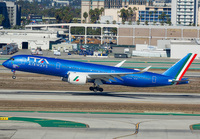 ITA_A360-900_EI-IFF_LAX_1122_3_jP_small.jpg