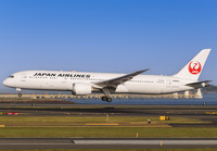 JAL_787-9_JA866J_BOS_0623_4_JP_small.jpg