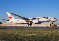 JAL_787_JA823J_JFK_0914E_JP_small.jpg