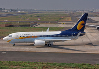 JETAIRWAYS_737-700_VT-JGY_BOM_1107B_JP_small1.jpg