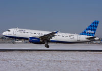 Filename=JETBLUE_A320_N519JB_JFK_0209B_JP_small.jpg
Filesize=158KiB
Dimensions=1000x695
Date added=Jan 10, 2013 JETBLUE_A320_N519JB_JFK_0209B_JP_small.jpg