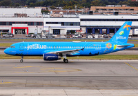 JETBLUE_A320_N779JB_JFK_0918_1_JP_small.jpg