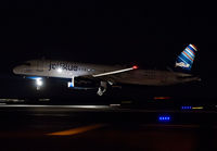 JETBLUE_A320_N789JB_JFK_0913B_JP_small.jpg