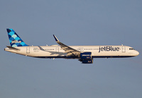 JETBLUE_A321NEO_N2002J_JFK_0919_1_JP_small.jpg