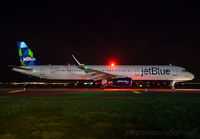 JETBLUE_A321_N958JB_JFK_0916_JP_small.jpg