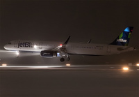 JETBLUE_A321_N978JB_JFK_0318_9_JP_small.jpg