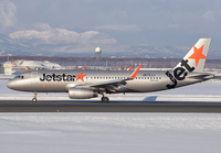 JETSTAR_A320_JA13JJ_CTS_0117A_JP_small.jpg