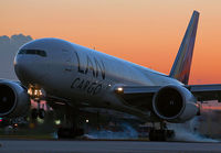 LANCARGO_777F_N772LA_MIA_1013_JP_MAIN_small.jpg