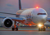 LANCARGO_777F_N778LA_MIA_0113F_JP_MAIN_small.jpg