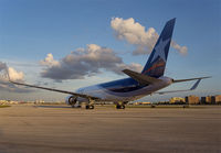 LAN_767-300_CC-BDO_MIA_1013B_JP_small.jpg