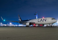 LAN_767-300_CC-CWG_JFK_0911_JP.jpg