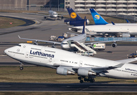 LUFTHANSA_747-400_D-ABTF_FRA_1112B_JP_small.jpg