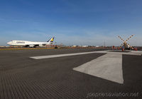 LUFTHANSA_747-400_D-ABVH_EWR_414K_JP_small1.jpg