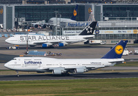 LUFTHANSA_747-400_D-ABVK_FRA_1112J_JP_small.jpg