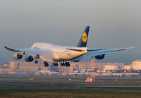 LUFTHANSA_747-800_D-ABYD_FRA_1113F_JP_small.jpg