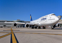 LUFTHANSA_747-800_D-ABYK_MIA_1013Y_JP_small1.jpg