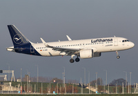 LUFTHANSA_A320NEO_D-AINK_AMS_1118_4_JP_small.jpg