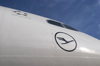 LUFTHANSA_A330-300_CLT_0805_JP_small.jpg