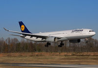 Filename=LUFTHANSA_A330-300_D-AIKP_CLT_1112_JP_small.jpg
Filesize=152KiB
Dimensions=1000x695
Date added=Nov 26, 2012 LUFTHANSA_A330-300_D-AIKP_CLT_1112_JP_small.jpg
