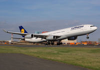 Filename=LUFTHANSA_A340-300_D-AIGT_EWR_414D_JP_small.jpg
Filesize=157KiB
Dimensions=1000x695
Date added=Jun 22, 2014 LUFTHANSA_A340-300_D-AIGT_EWR_414D_JP_small.jpg