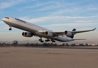 LUFTHANSA_A340-600_D-AIHS_LAX_0208_JP_small.jpg