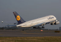 Filename=LUFTHANSA_A380_D-AIMJ_JFK_0912B_JP_small.jpg
Filesize=120KiB
Dimensions=1000x695
Date added=Jun 07, 2013 LUFTHANSA_A380_D-AIMJ_JFK_0912B_JP_small.jpg
