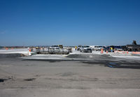 RUNWAY_31L-13R-CONSTRUCTION_JFK_0410jpavnet.jpg