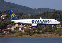 RYANAIR_737-800_EI-DLD_CFU_0814F_JP_small1.jpg