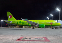 S7_A320_VP-BOT_MUC_0315_JP_small.jpg