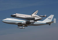 SHUTTLE_LAX_0912L_JP_small.jpg