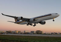 SINGAPORE_A340-500_9V-SGB_LAX_1110B_JP.jpg